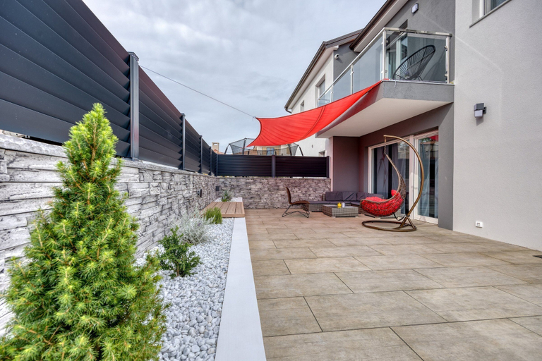 Exterior & Views, Peaceful Blooming Villa With Pool, Rovinj