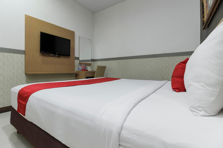 Bedroom 8