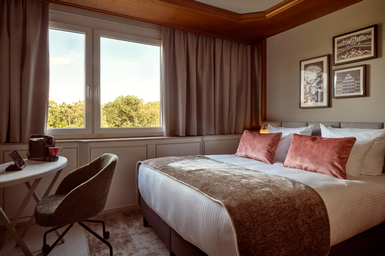 Bedroom 15