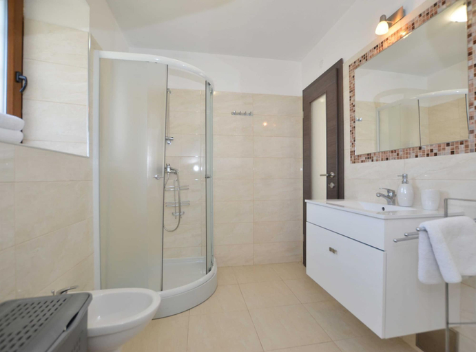 Bathroom 3, Forest Breeze Retreat in Zminj, Sveti Petar u Šumi