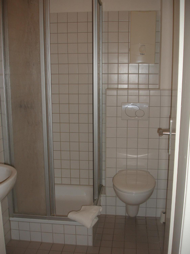 Bathroom 2