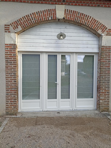Exterior 8