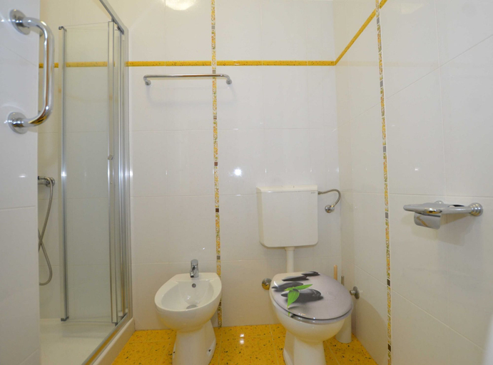 Bathroom 4, Elegant and Brigth Corner Apartments, Rovinj