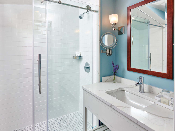 Bathroom 5, Harbor View Hotel, Dukes