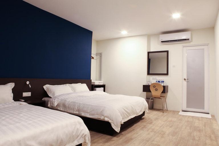 Bedroom 14