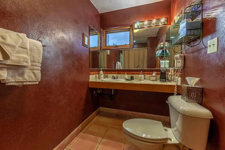 Bathroom 4, Dreamcatcher B&B, Taos