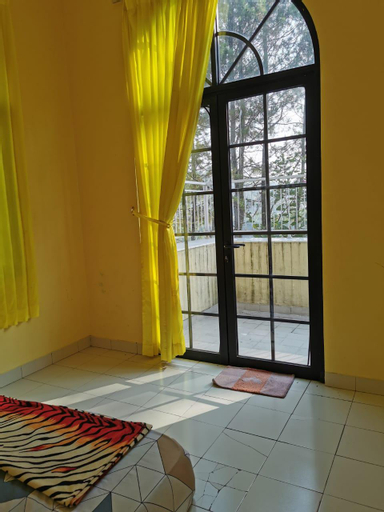 Others 2, Villa Wubao kota Bunga 3 kamar ada WiFi& lengkap, Cianjur