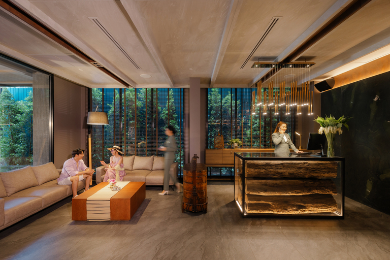 Public Area 4, Ten Six Hundred Chao Phraya Bangkok By Preference, Khlong San