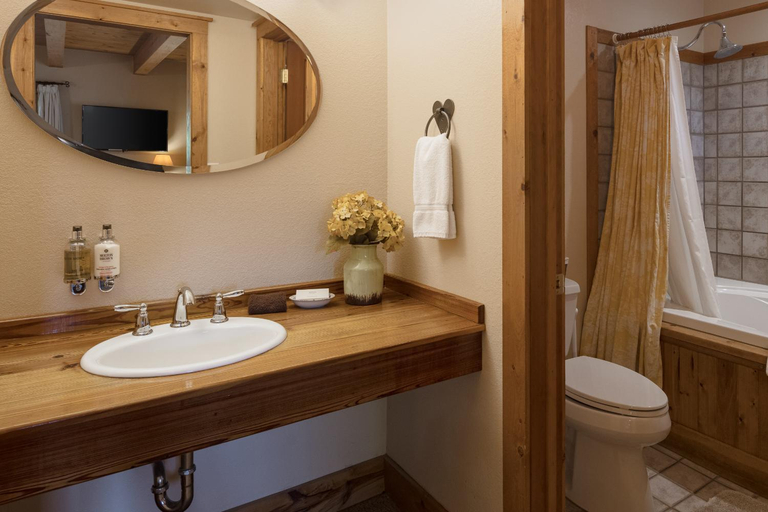 Others 5, Sunflower Hill Inn, Grand