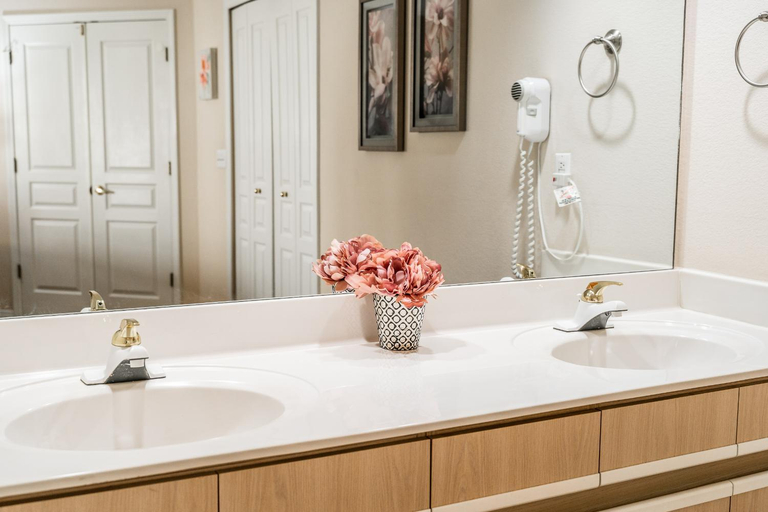 Bathroom 6