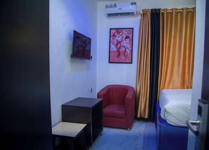 Bedroom 4, Royal Winners Hotel, Obio/Akp