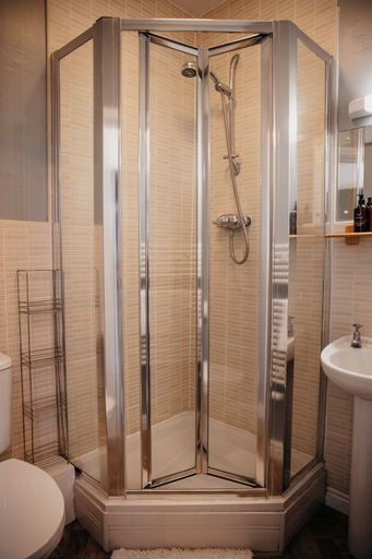 Bathroom 5, Agricultural Inn, Cumbria