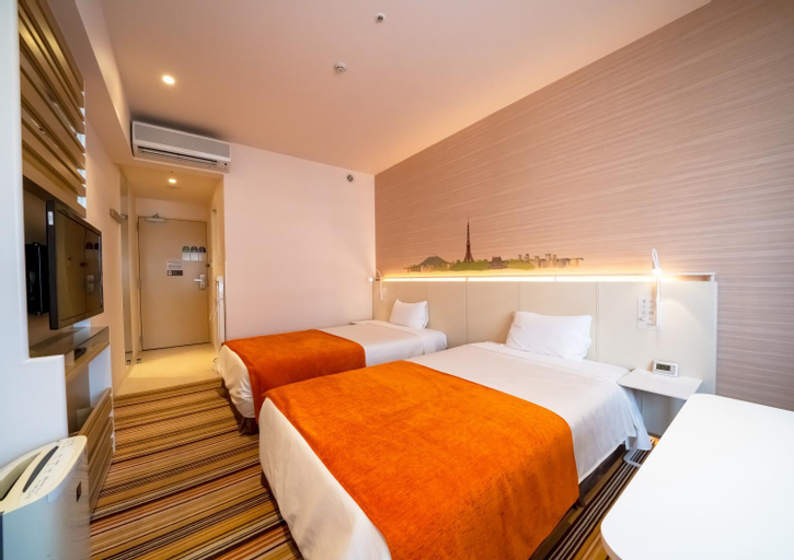 Bedroom 12