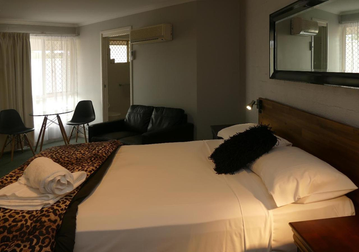 Bedroom 6