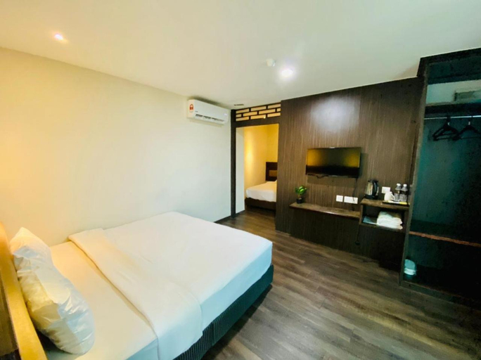 Bedroom 16