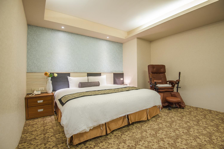 Bedroom 6