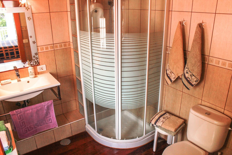 Bathroom 2, Finca el Castillo, Santa Cruz de Tenerife