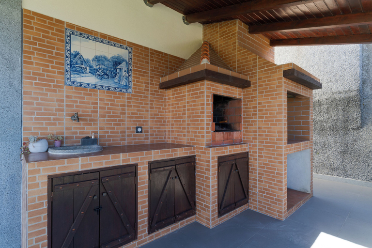 Others 5, Villa Quinta Grande, Câmara de Lobos