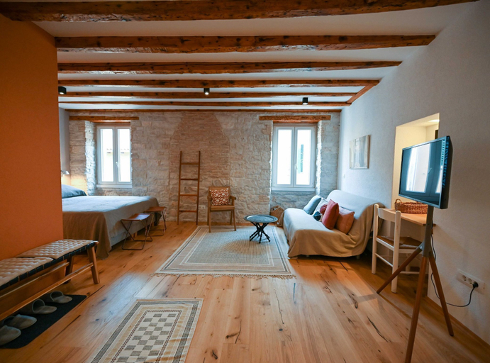 Others 4, Alluring Studio Apartment Downtown Rovinj, Rovinj