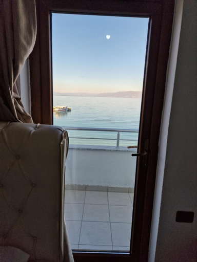 Exterior & Views, Hotel Restaurant Savoja, Pogradecit