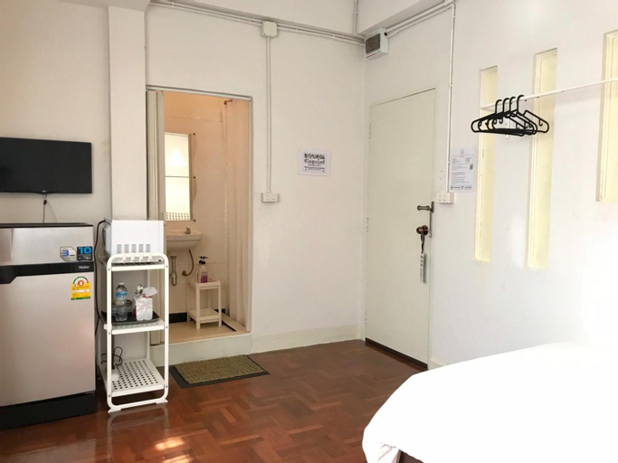 Bedroom 28