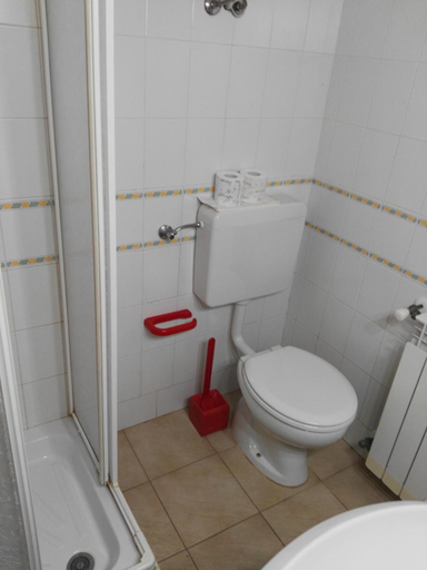 Bathroom 2, Residence Airone, Grosseto