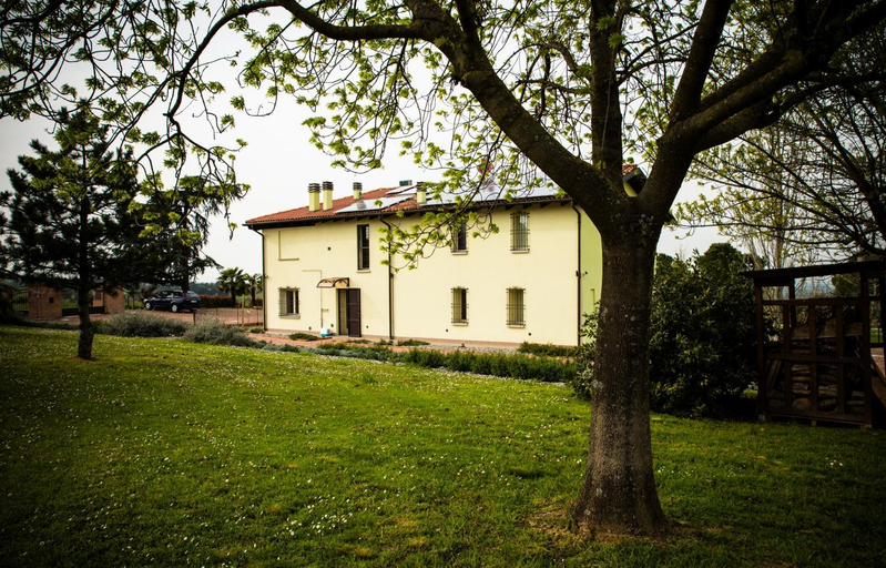 Others 3, B&B Magic, Bologna