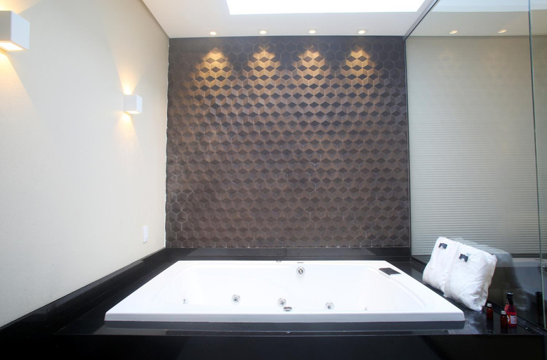 Bathroom 3, Zaya Motel Premium, Florianopolis