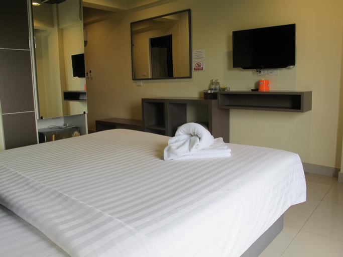 Bedroom 26