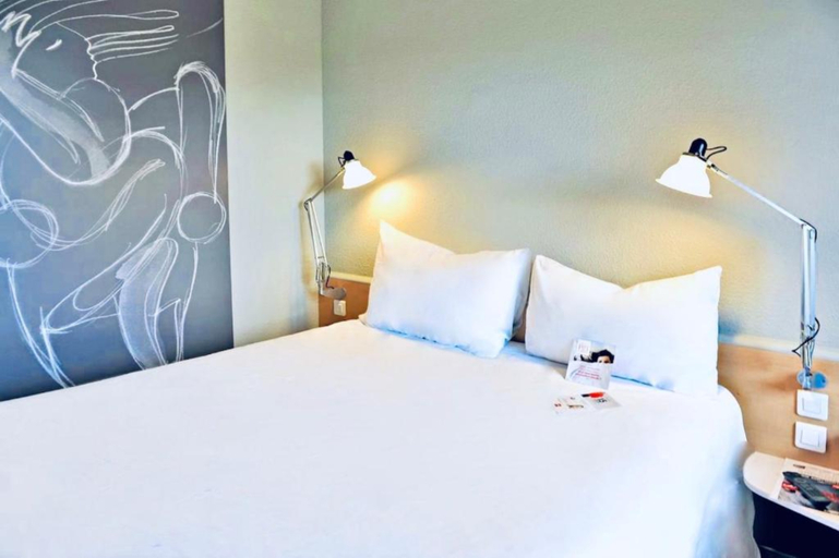 Bedroom 3, ibis Strasbourg Airport Le Zénith, Bas-Rhin