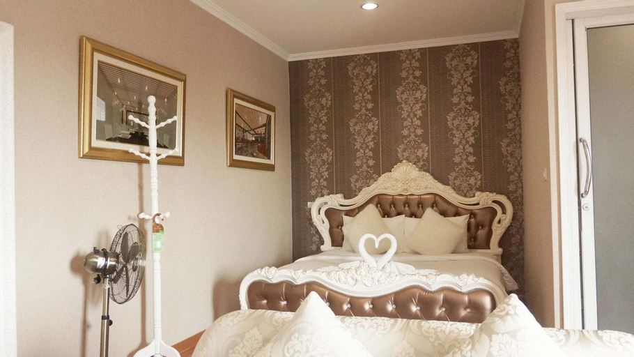 Bedroom 10