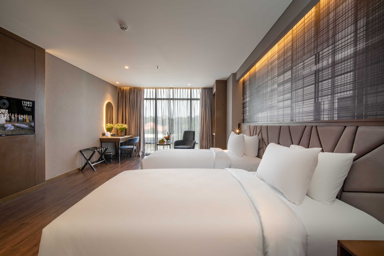 Nhat Ha Lavish, District 1