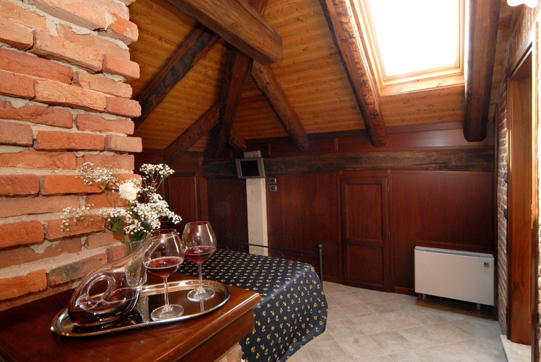 Dining Room 16