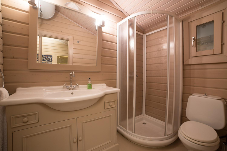 Bathroom 3, LYCIPONON Villa, Attica