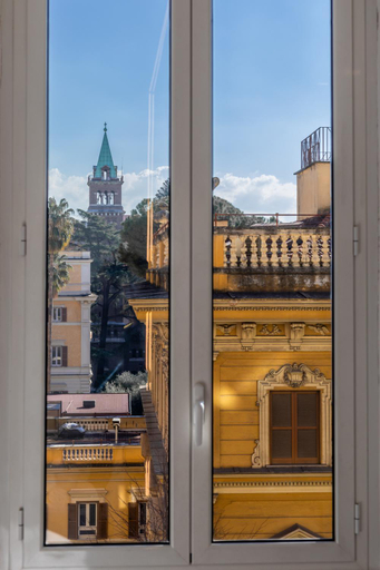 Others 5, Suite in Rome Veneto, Rome