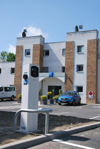 Exterior & Views 2, ibis budget Valenciennes Petite Forêt, Nord