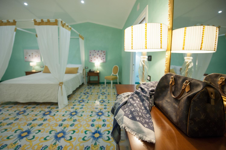 Bedroom 4, L'Araba Fenice Hotel & Resort, Salerno