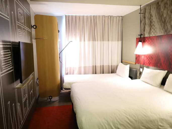 Bedroom 3, ibis Paris Coeur d'Orly Airport, Val-de-Marne