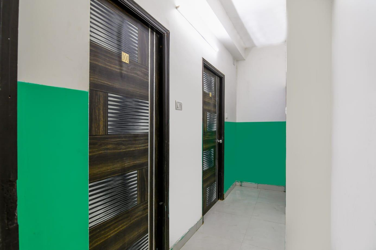 Public Area 3, Fabhotel Royal Palace Ruby, South 24 Parganas