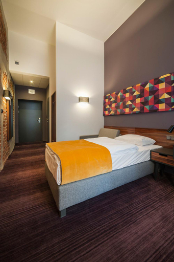 Bedroom 9