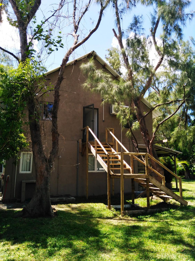 Exterior view 3, Escale