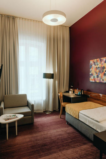 Bedroom 12