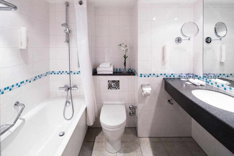Bathroom 5