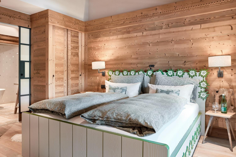Bedroom 3, Kitzbuhel Lodge, Kitzbühel