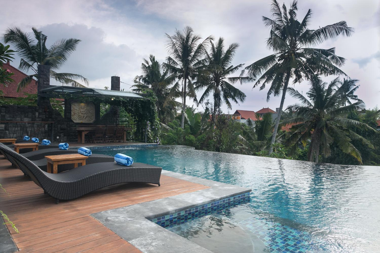 Swimming Pool 7