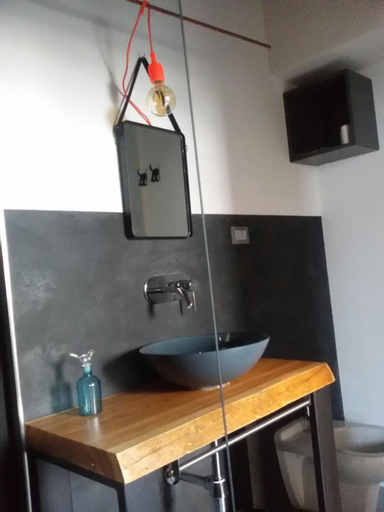 Bathroom 2, Zucchero sui Baffi- Food Lovers B&B, Mantua