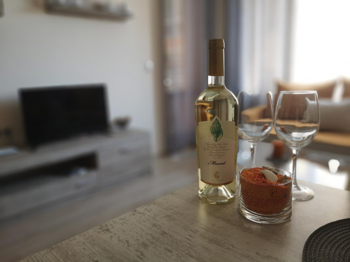 Food & Drinks 4, Art Apartments in Pomorie, Pomorie