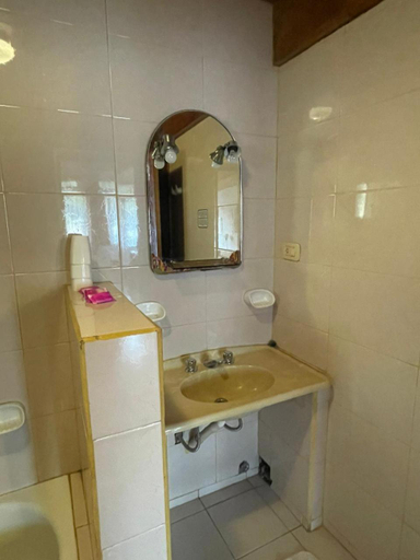 Bathroom 3, Hosteria La Chacra Moto Friendly, Futaleufú