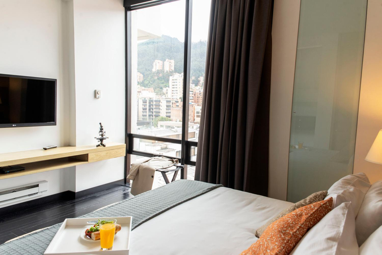 Bedroom 2, 8010 Urban Living- Luxury Home Experience, Santafé de Bogotá