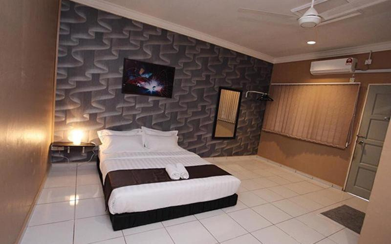 Bedroom 4, NDE Hotel, Dungun